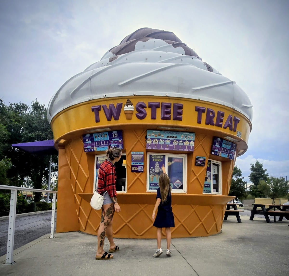 Tarpon Square